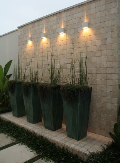 exterior wall lamps (4)