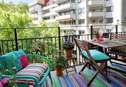 Chairs and armchairs for balconies