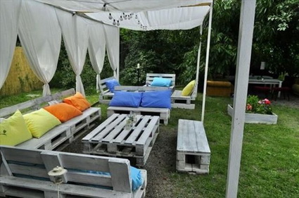Outdoor furniture with pallets
