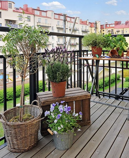 Small balcony low cost