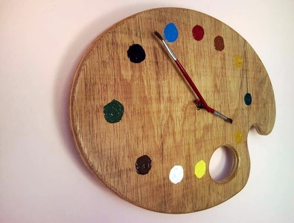 DIY watch made with painter's palette