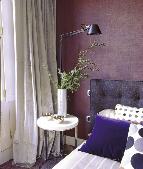 purple bedroom