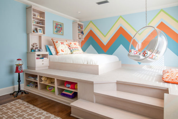 Kids bedroom with wall decorations n.10