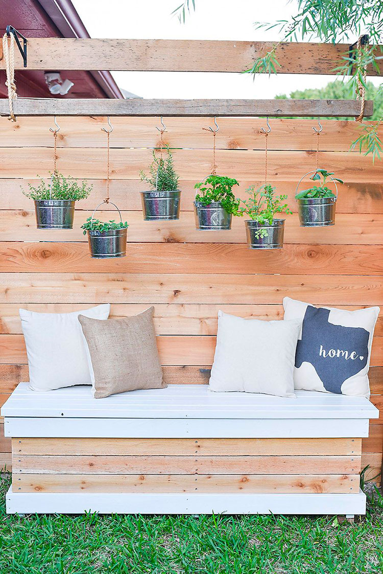 Ideas for decorating a garden on a budget n.02