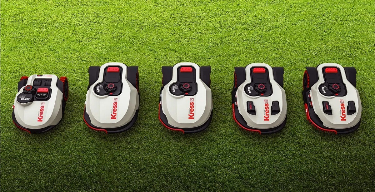robotic-lawn-mower-here-all-models-9