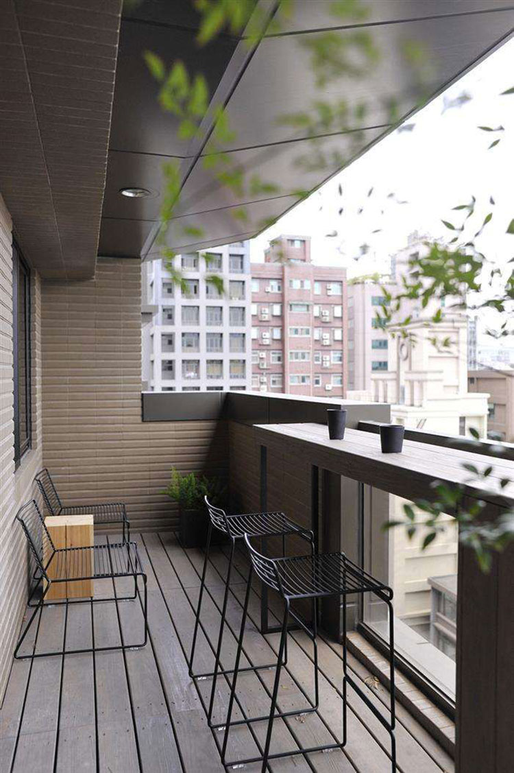 Ideas for decorating a small balcony n.05