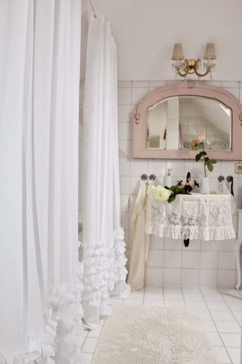 shabby-white-and-powder-pink-bathroom