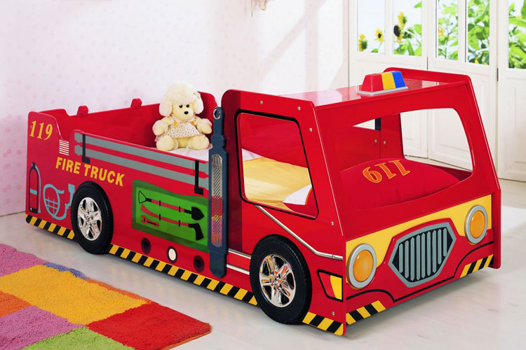 Children's bed in the shape of a fire truck No. 46