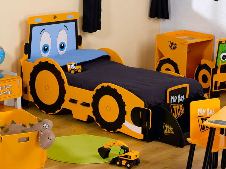 Children's bed in the shape of an excavator