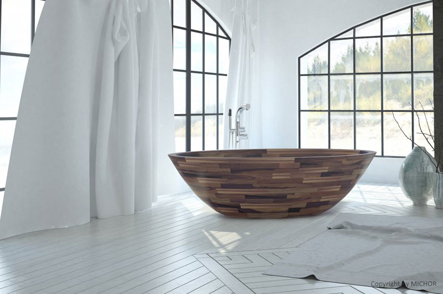 Oval free-standing wooden bathtub n.04
