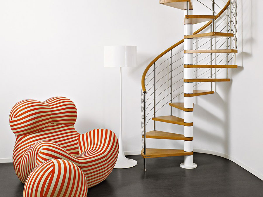 Interior wooden spiral staircase model # 27