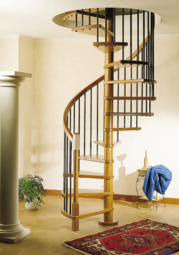 Spiral staircase model with wooden structure # 14
