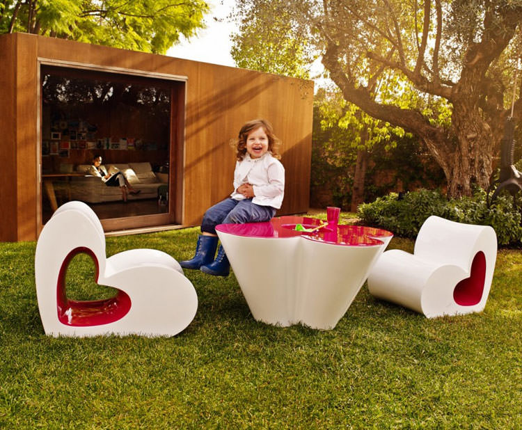 Modern outdoor furniture made for children n.01