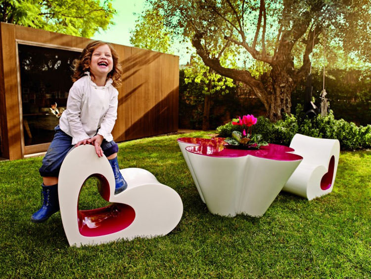 Modern outdoor furniture made for children n.02