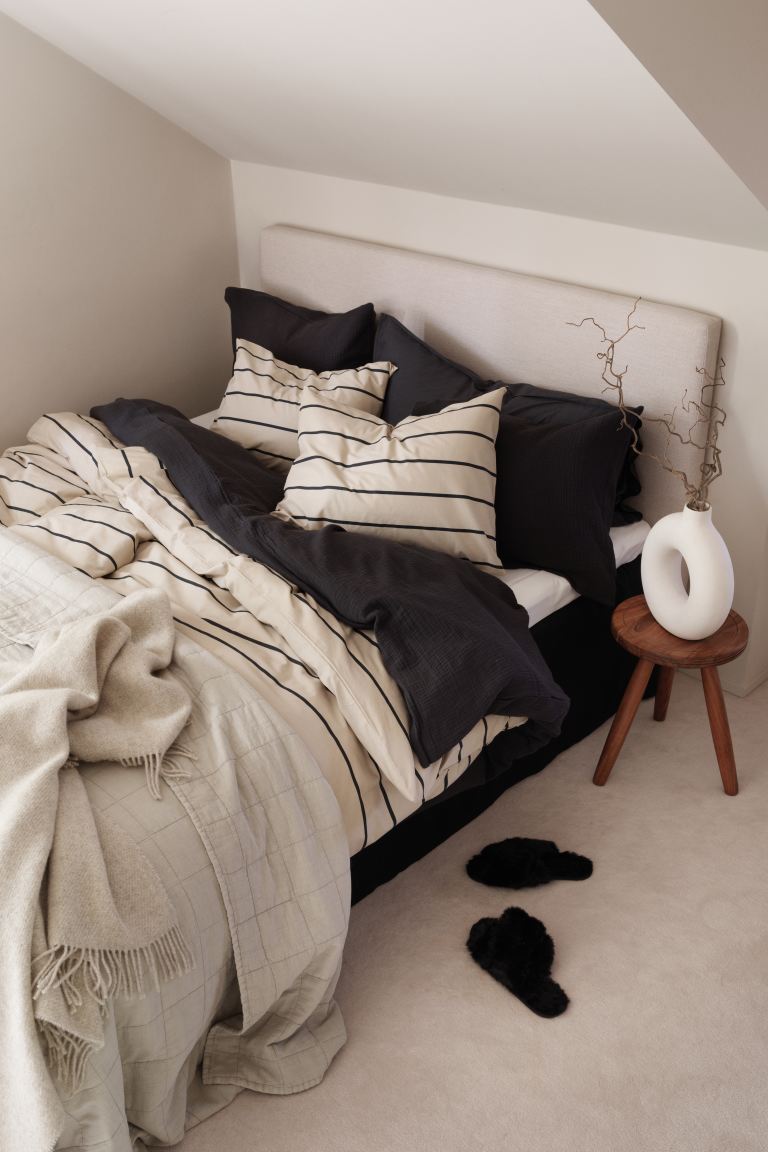 hem-autumn-winter-2020-bedroom-bed