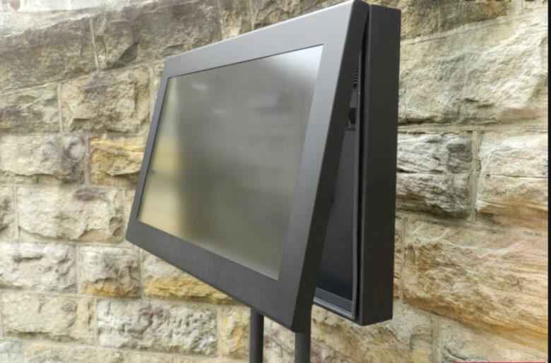 outdoor-tv-protection-1